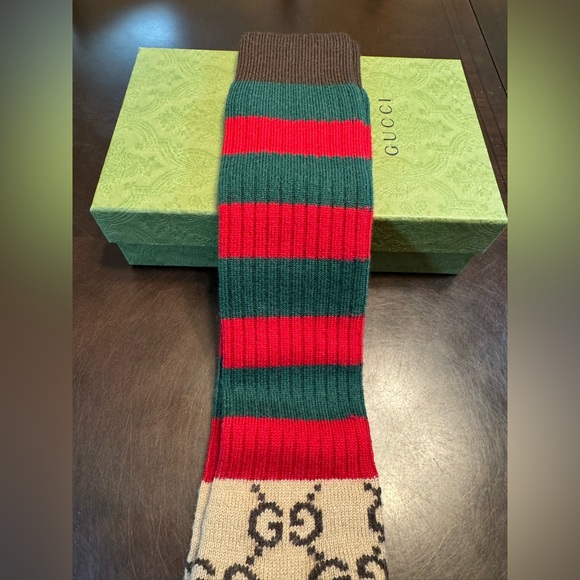 New Authentic Gucci GG Supreme Logo Green Red Socks Size M - Picture 6 of 10